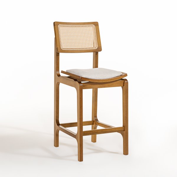 03 banqueta vegas baixa madeira macica com telinha natural sextavada estofada linho palha