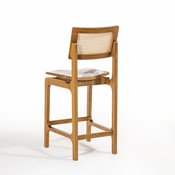 04 banqueta vegas baixa madeira macica com telinha natural sextavada estofada linho palha