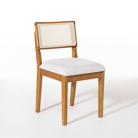 02 cadeira ibiza de madeira macica pinhao com telinha estofada linho palha