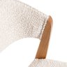 03 cadeira montreal madeira macica encosto e assento estofado boucle off white